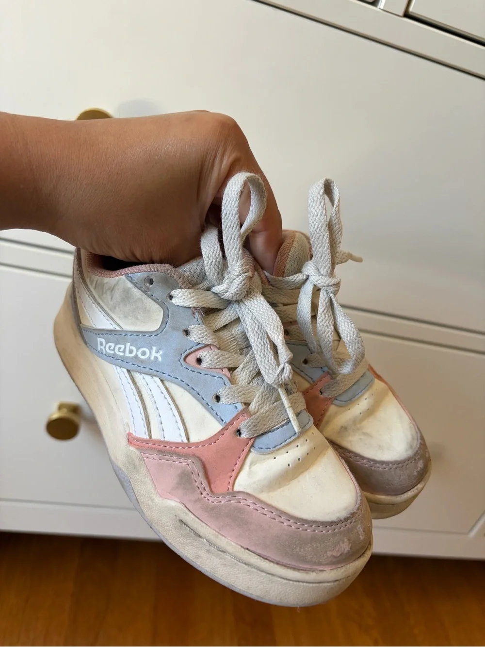 Reebok White Sneaker with Pink and Light Blue Accents
